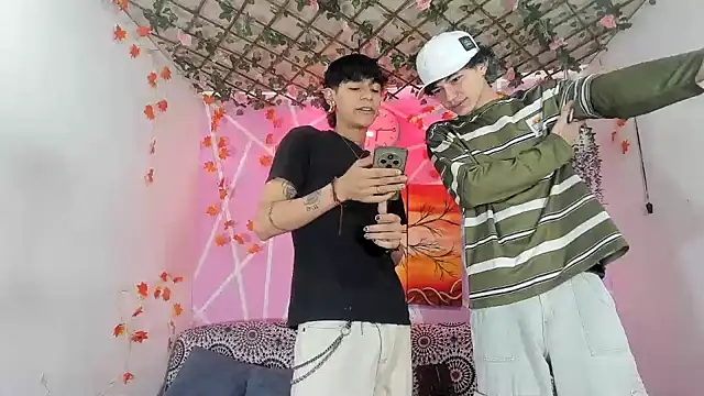 Bastian boyshot77 online show from 12-14-25, 04:01