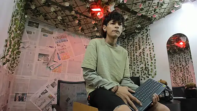 Bastian boyshot77 online show from 06-29-26, 01:11
