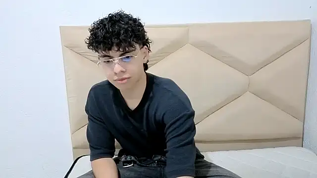 Kei Dream online show from 09-19-25, 03:30