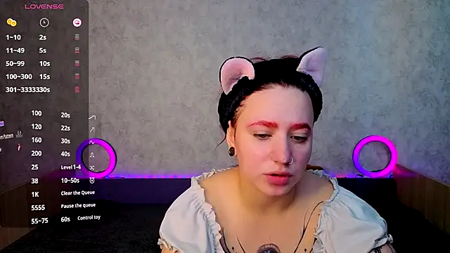 Mini Lady1 online show from 10-25-25, 07:05