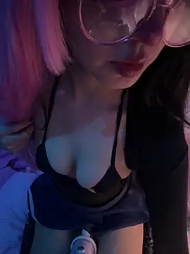Snapshot of YourDevilGirl_ chatting on 05-30-26, 09:17 YourDevilGirl online show from 05-30-26, 09:17