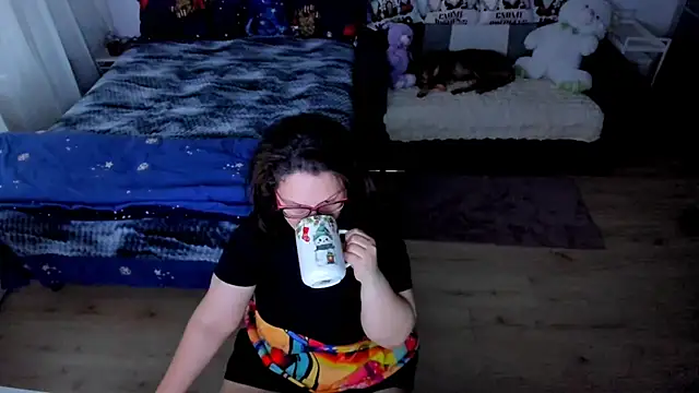 Snapshot of Squirt_Kimm chatting on 11-29-25, 11:02 Squirt Kimm online show from 11-29-25, 11:02