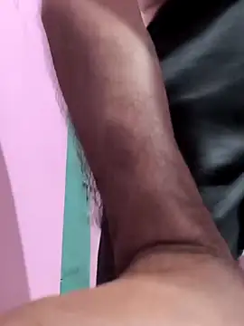 Riyansh mehta online show from 12-17-25, 05:41