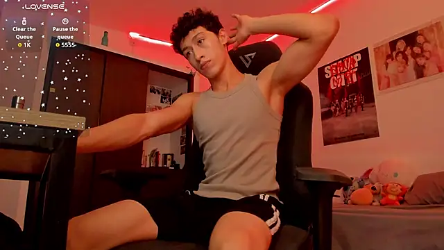 velvet skyn online show from 03-22-26, 04:16