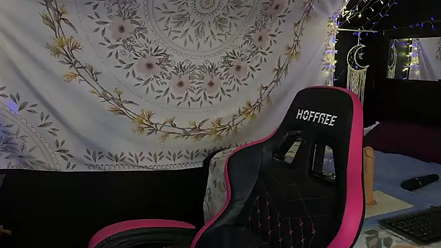 BossMomma0387 online show from 11-20-25, 03:12