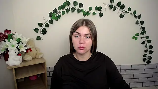 Snapshot of Magic_Katarina_ chatting on 09-16-25, 06:47 Magic Katarina  online show from 09-16-25, 06:47