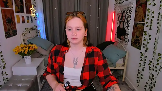 lunaalli online show from 09-10-25, 04:29