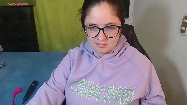 Snapshot of KrystalAdams chatting on 04-23-26, 12:40 KrystalAdams online show from 04-23-26, 12:40
