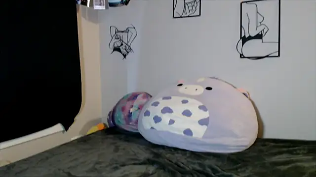 celeste xxoo online show from 12-04-25, 02:04