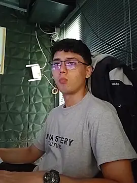 jacobs shelby online show from 10-21-25, 02:07