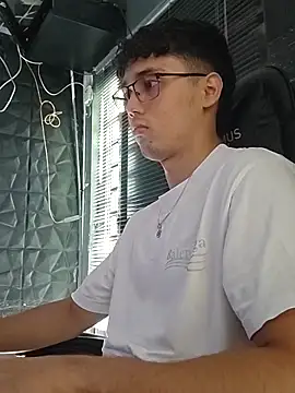 jacobs shelby online show from 11-22-25, 02:05