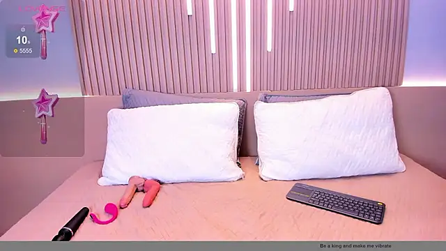 Camile cute online show from 02-27-26, 07:58