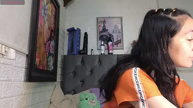 SALOME KORLAND online show from 09-16-25, 05:47