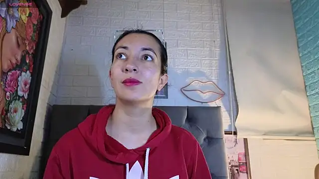 SALOME KORLAND online show from 10-11-25, 03:54