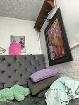 SALOME KORLAND online show from 04-17-26, 07:28