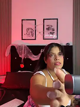 ashlycarteer online show from 10-31-25, 06:20