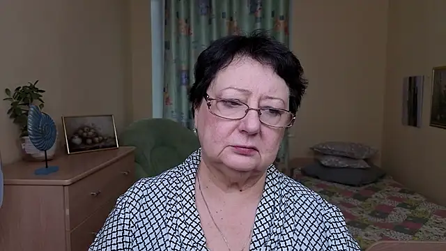 Margo Moll online show from 12-05-25, 07:39