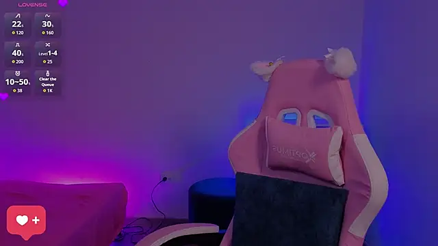 Gaby  Howards online show from 03-25-26, 07:09