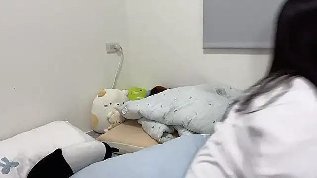 LHeart online show from 09-24-25, 02:31