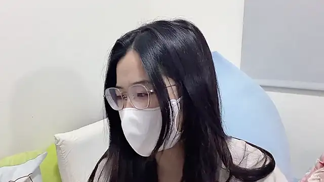 LHeart online show from 04-22-26, 01:45