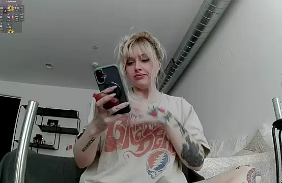 Snapshot of seeunexttuesday chatting on 03-01-26, 09:06 seeunexttuesday online show from 03-01-26, 09:06