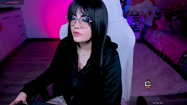 AlyssaRomanova online show from 04-14-26, 03:45