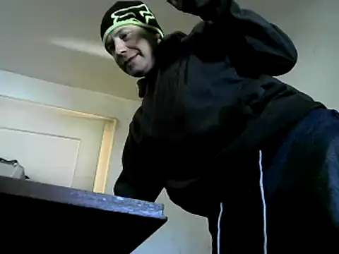 skateboy78 online show from 03-19-25, 10:11