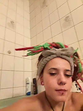 Snapshot of 666lina420 chatting on 03-04-26, 10:38 666lina420 online show from 03-04-26, 10:38