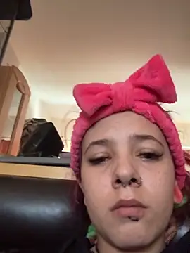 Snapshot of 666lina420 chatting on 03-06-26, 11:17 666lina420 online show from 03-06-26, 11:17