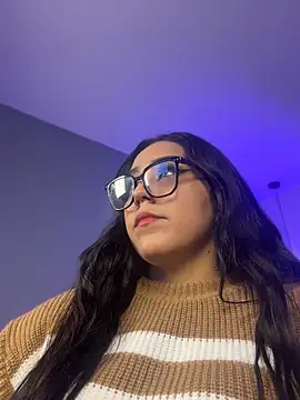KatlynRous online show from 05-15-26, 06:37