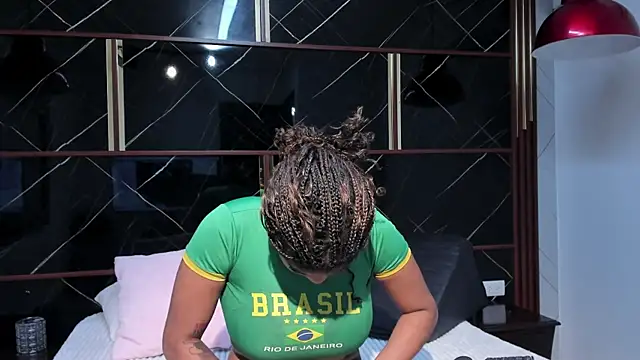 HannyThompson online show from 10-10-25, 12:26