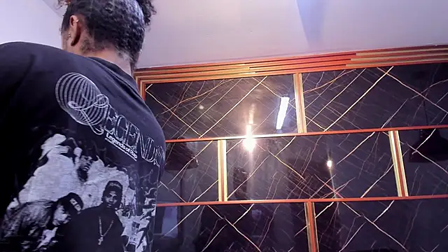 HannyThompson online show from 10-25-25, 12:34