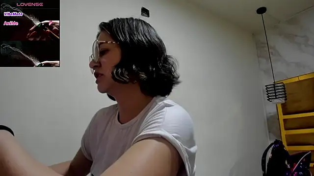 Luciifeer  online show from 12-14-25, 05:07