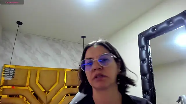 Luciifeer  online show from 01-12-26, 04:56