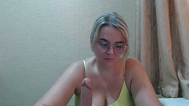 EleanoraDream online show from 07-05-26, 05:14