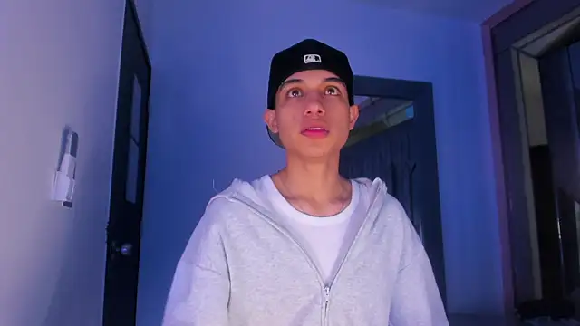 Sebax Young online show from 03-05-26, 08:49