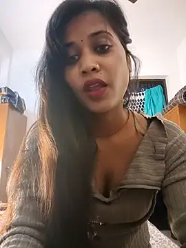 cute radhikaa online show from 10-23-25, 06:06