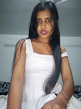 cute radhikaa online show from 12-02-25, 04:57