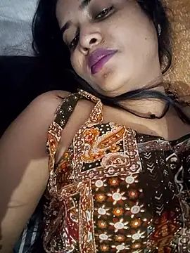 cute radhikaa online show from 06-05-26, 08:14