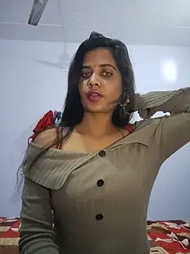 cute radhikaa online show from 06-16-26, 10:07