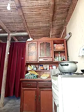 LecheDeSoya666 online show from 11-04-25, 06:40