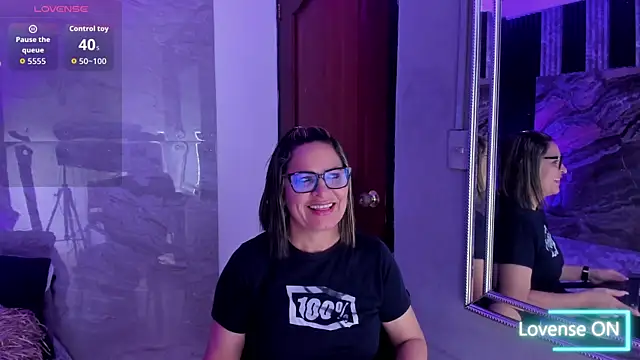 Agatha Pleasure online show from 09-19-25, 11:44