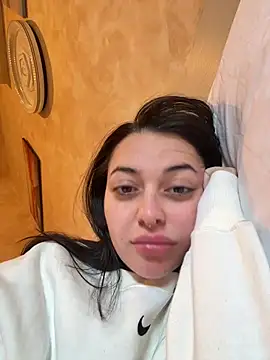 Snapshot of veriteeee_ chatting on 05-21-26, 04:58 veriteeee online show from 05-21-26, 04:58