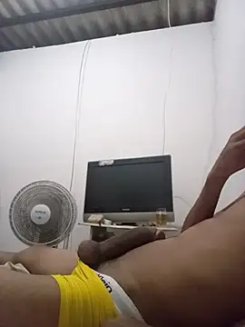 Snapshot of malvadinho69134 chatting on 01-08-26, 04:04 malvadinho69134 online show from 01-08-26, 04:04