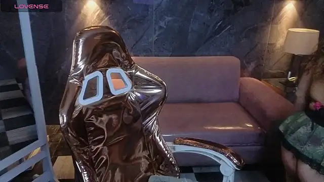  Evoni b online show from 01-13-26, 12:43