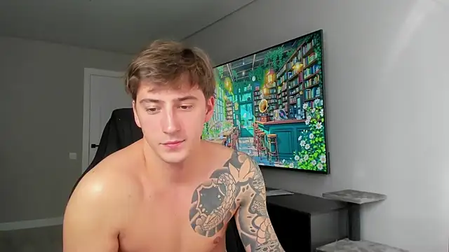 DaniHort online show from 04-13-26, 08:20