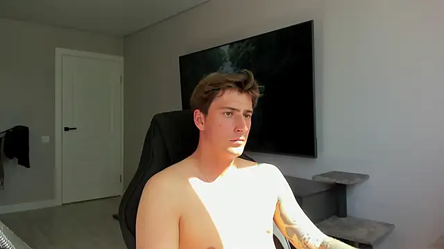 DaniHort online show from 06-22-26, 12:35