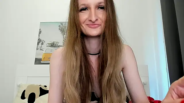 Kitty Player online show from 06-12-26, 10:25
