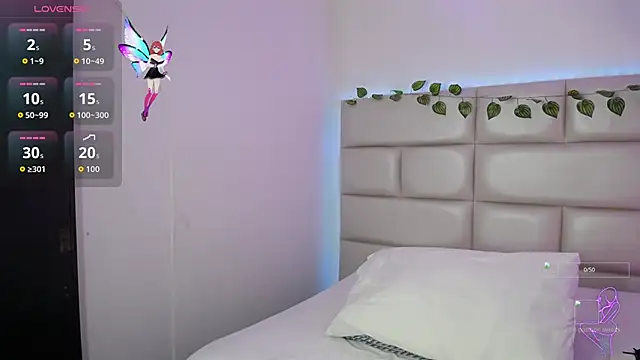 laila stilwiills online show from 11-15-25, 12:19