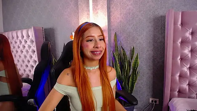 laila stilwiills online show from 03-22-26, 06:06